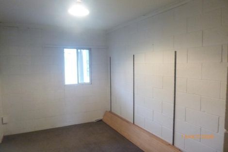 Photo of property in 1b/2 Divich Avenue, Te Atatu South, Auckland, 0610