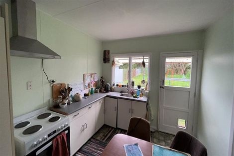 Photo of property in 82- 84 Queen Street, Westport, 7825