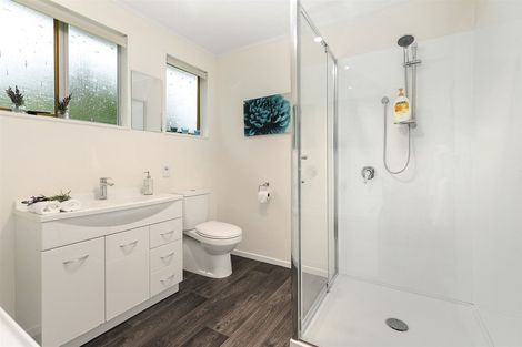 Photo of property in 41a Hicks Close, Whitby, Porirua, 5024