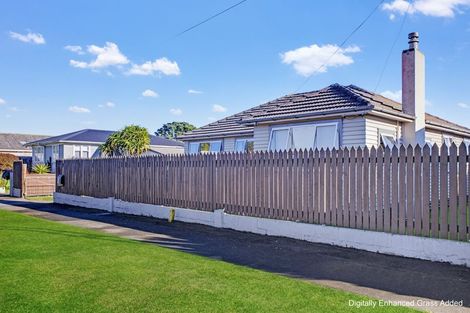 Photo of property in 22 Brookes Terrace, Waitara, 4320