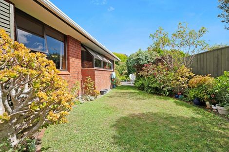 Photo of property in 11 Hurunui Street, Waikanae, 5036