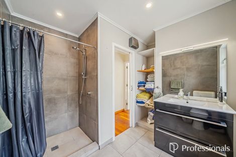 Photo of property in 1/102 Horoeka Street, Stokes Valley, Lower Hutt, 5019