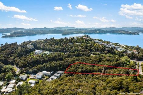 Photo of property in 38 Seaview Road, Castor Bay, Auckland, 0620