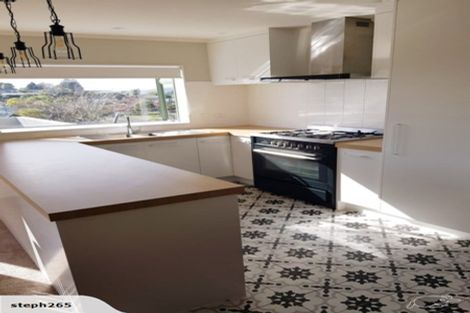 Photo of property in 56 Highgrove Place, Bethlehem, Tauranga, 3110