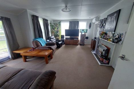 Photo of property in 51 Glenpark Avenue, Frankleigh Park, New Plymouth, 4310