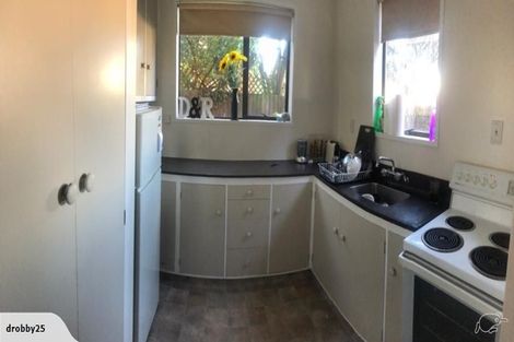 Photo of property in 2c Coles Place, St Albans, Christchurch, 8014