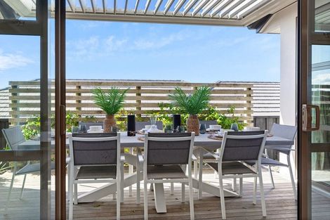 Photo of property in 24 Rexford Heights, Pyes Pa, Tauranga, 3112