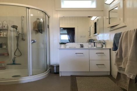 Photo of property in 76 Mitchell Street, Brooklyn, Wellington, 6021