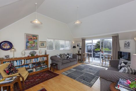 Photo of property in 241 Manly Street, Paraparaumu Beach, Paraparaumu, 5032