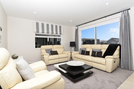 Photo of property in 7 Lavinias Way, Chartwell, Hamilton, 3210