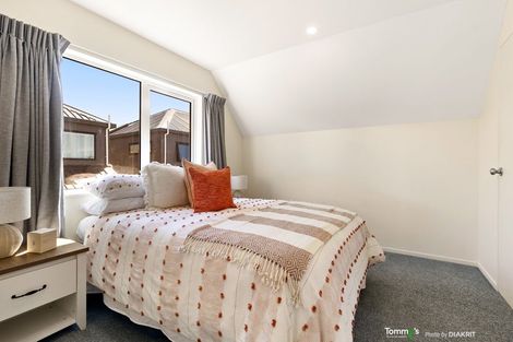 Photo of property in 6 Rua Street, Lyall Bay, Wellington, 6022