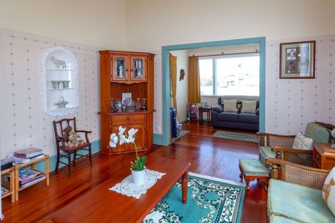 Photo of property in 102 Karaka Road, Thames, 3500