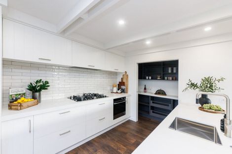 Photo of property in 1 Te Ara Lane, Hokowhitu, Palmerston North, 4410