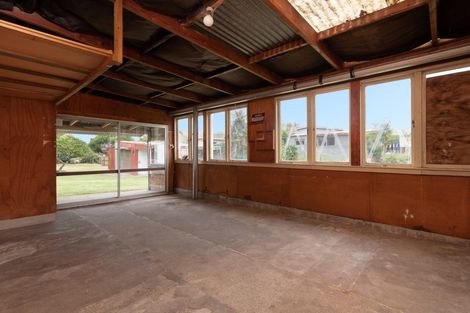 Photo of property in 8 Seddon Street, Te Puke, 3119