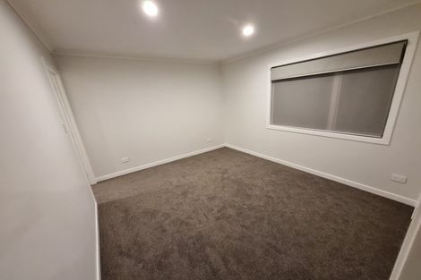 Photo of property in 38 Judkins Crescent, Cockle Bay, Auckland, 2014