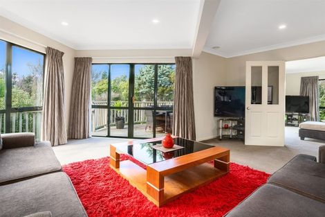 Photo of property in 22 Lanyon Place, Whitby, Porirua, 5024