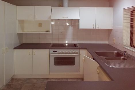 Photo of property in 15c Roberts Road, Te Atatu South, Auckland, 0610