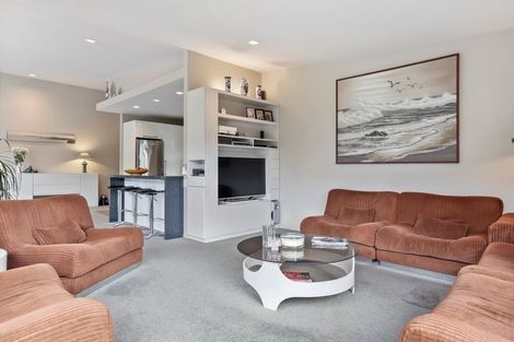 Photo of property in 81 Huia Road, Titirangi, Auckland, 0604