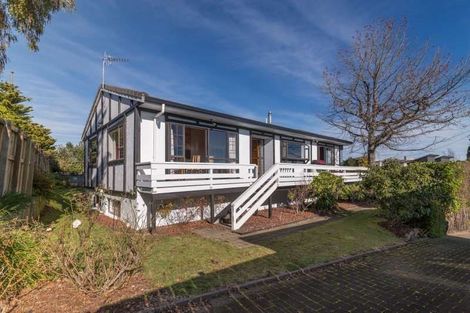Photo of property in 40 Puriri Street, Hilltop, Taupo, 3330