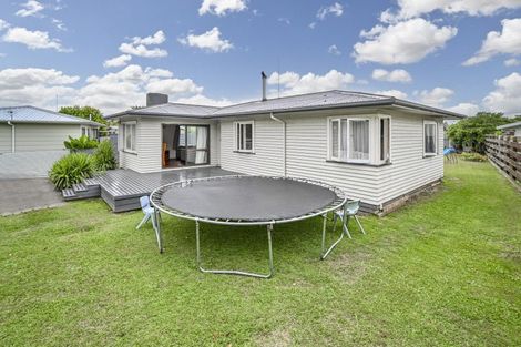 Photo of property in 42 Walton Way, Flaxmere, Hastings, 4120