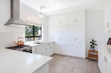 Photo of property in 28 Ferry Road, Whakatane, 3120