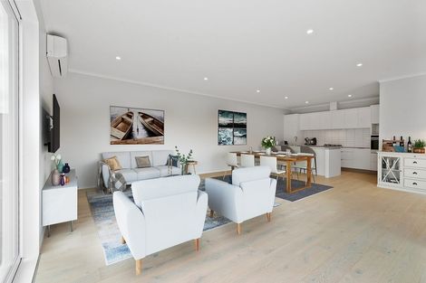 Photo of property in 28 Taikura Avenue, Red Beach, 0932