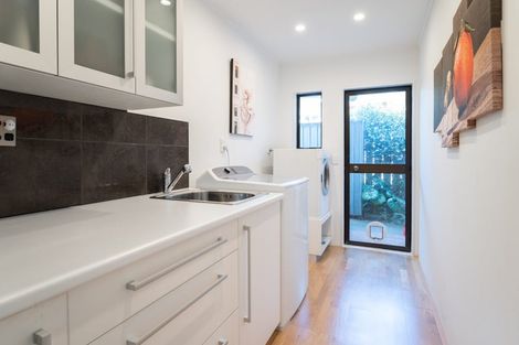 Photo of property in 14 Ronald Woolf Place, Churton Park, Wellington, 6037