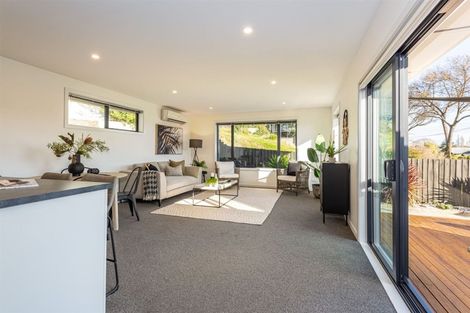 Photo of property in 202 Centaurus Road, Saint Martins, Christchurch, 8022
