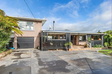 Photo of property in 57 Hokio Beach Road, Levin, 5510