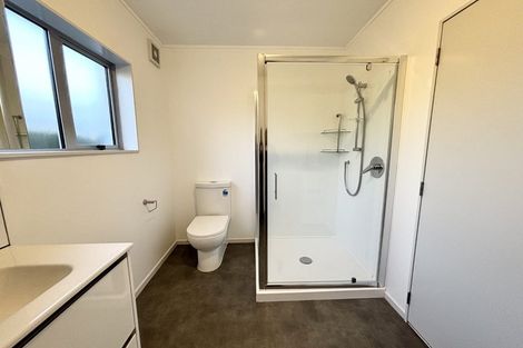 Photo of property in 15b Cypress Drive, Maungaraki, Lower Hutt, 5010