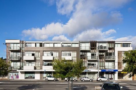 Photo of property in Masina Apartments, 107/80 Riddiford Street, Newtown, Wellington, 6021