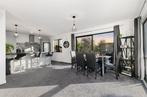 Photo of property in 131 Kennedy Road, Pyes Pa, Tauranga, 3112