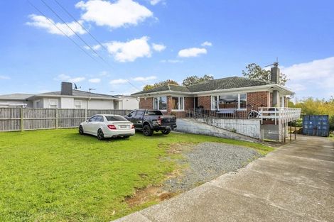 Photo of property in 12 Staines Avenue, Mangere East, Auckland, 2024