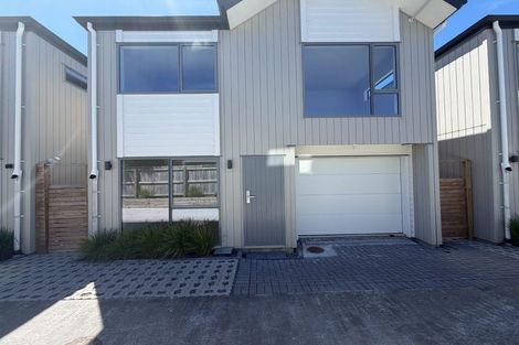 Photo of property in 64 Metcalfe Road, Ranui, Auckland, 0612