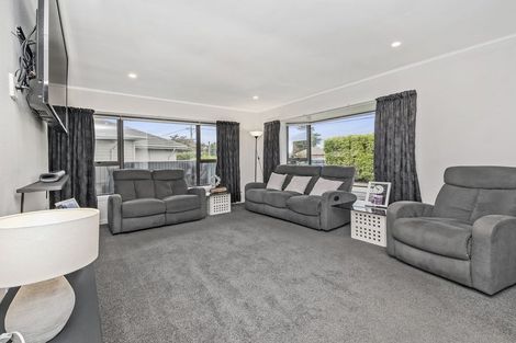 Photo of property in 194 Springs Road, Hornby, Christchurch, 8042