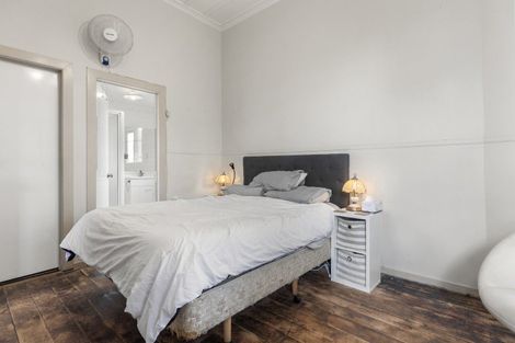 Photo of property in 9 Mellsop Avenue, Waiuku, 2123