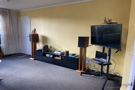 Photo of property in 19 Salford Avenue, Redwood, Christchurch, 8051