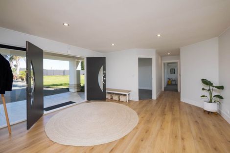 Photo of property in 74 Waipapa Road, Kerikeri, 0230