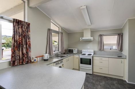 Photo of property in 57 Waite Street, Featherston, 5710