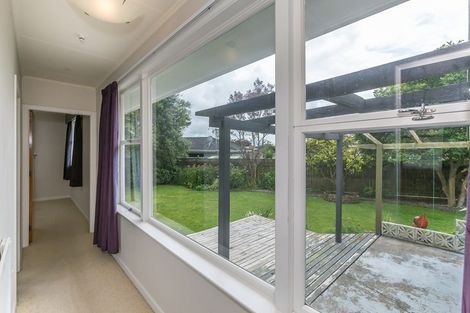 Photo of property in 27 Green Avenue, Levin, 5510