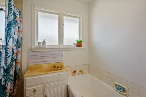 Photo of property in 10 Bellina Place, Broomfield, Christchurch, 8042