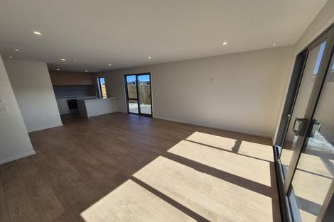 Photo of property in 25 Doris Lusk Street, Belfast, 8051