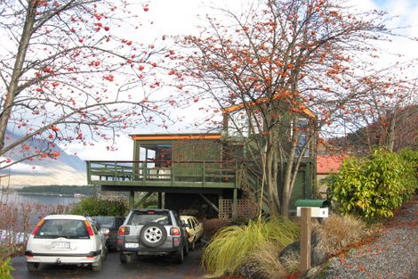 Photo of property in 27 Golden Terrace, Queenstown, 9300