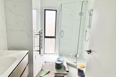 Photo of property in 5 Whale Bay Rise, Gulf Harbour, 0930