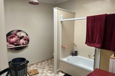 Photo of property in 14 Saltash Street, Upper Vogeltown, New Plymouth, 4310