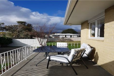 Photo of property in 26 Callender Terrace, Paraparaumu Beach, Paraparaumu, 5032