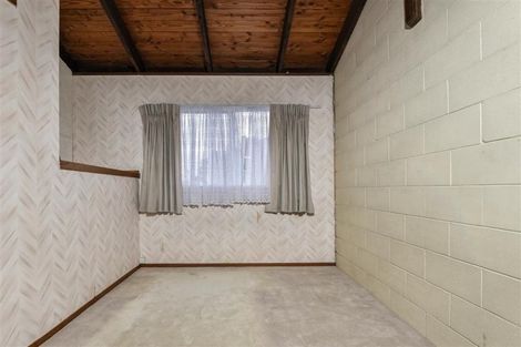 Photo of property in 1/23 Craigbank Avenue, New Lynn, Auckland, 0600