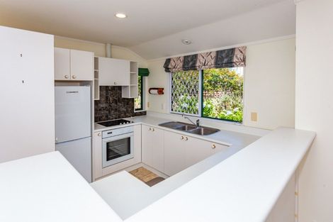 Photo of property in 124a Avalon Place, Whangamata, 3620