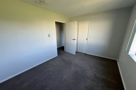 Photo of property in 62 Bordeaux Parade, Te Atatu South, Auckland, 0610