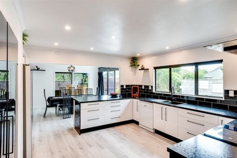 Photo of property in 13 Donegal Crescent, Tamatea, Napier, 4112